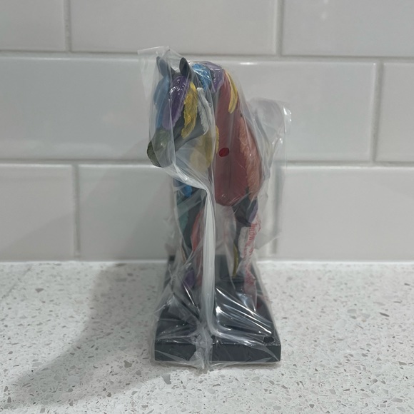 The Trail of Painted Ponies Horsefeathers #12206 - Picture 5 of 5